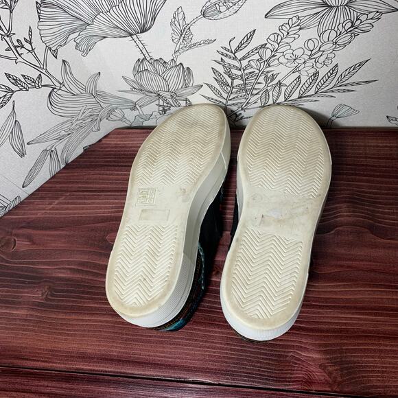 Womens Johnny Was Vinny Floral Loafers Black Size 7 EUC! - Picture 6 of 6